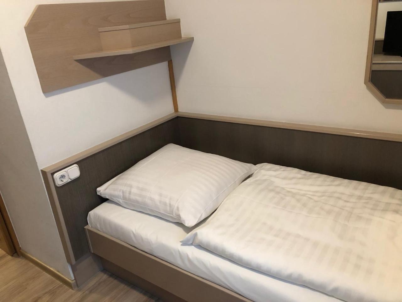 Gaestehaus Hotel Wilms 科隆 外观 照片