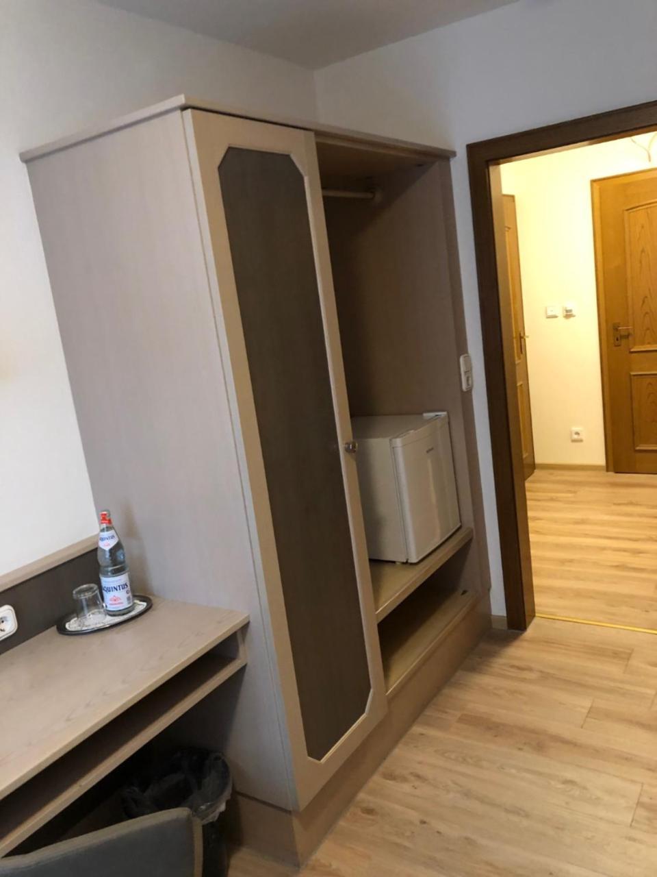 Gaestehaus Hotel Wilms 科隆 外观 照片