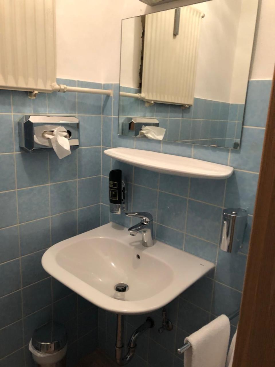 Gaestehaus Hotel Wilms 科隆 外观 照片