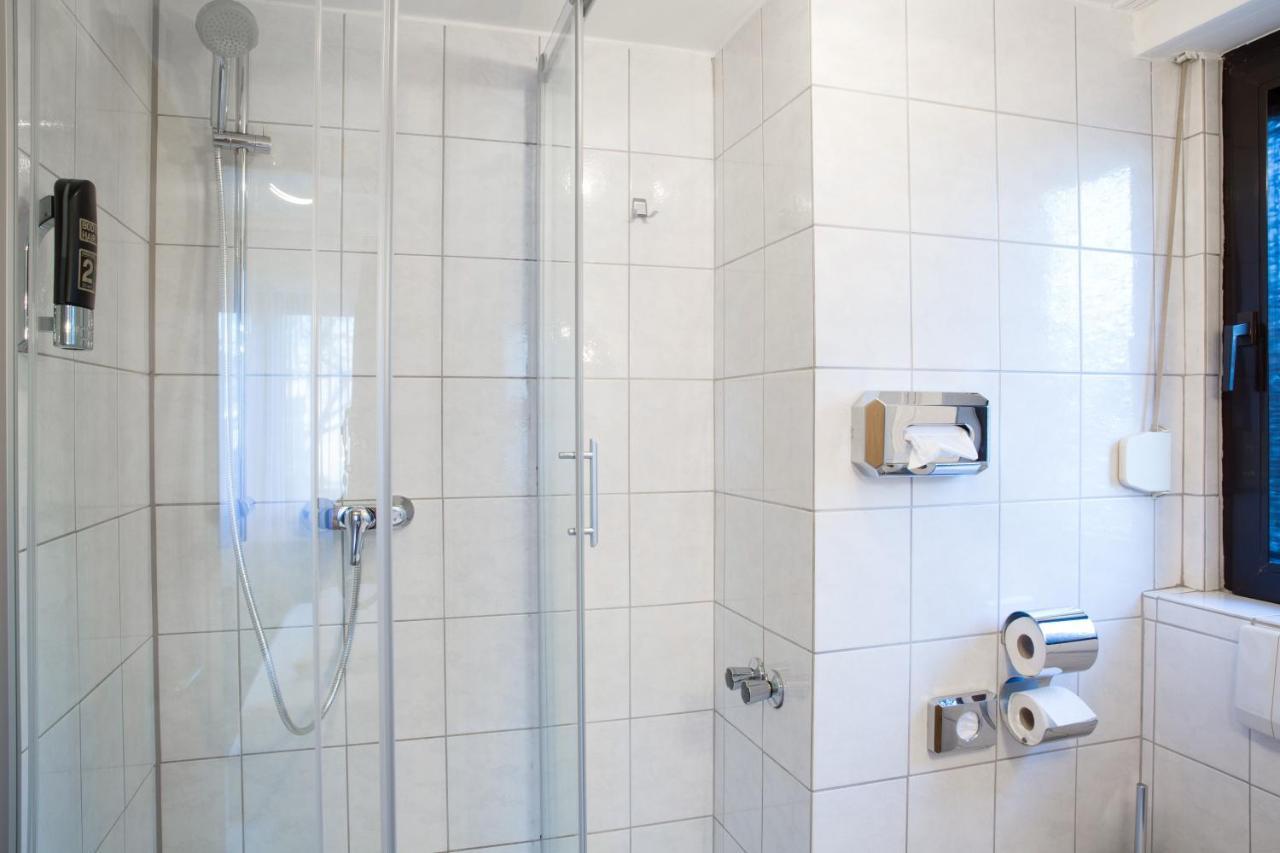 Gaestehaus Hotel Wilms 科隆 外观 照片